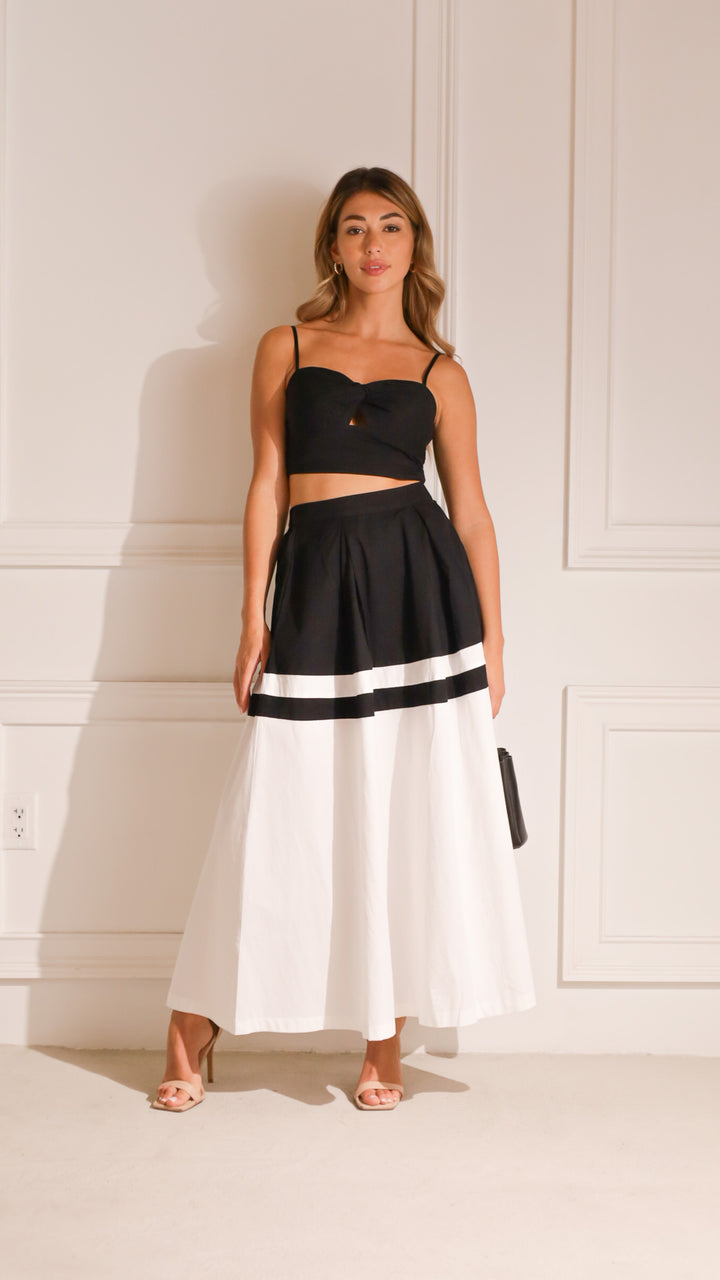 front view image 1 of Delfina Set