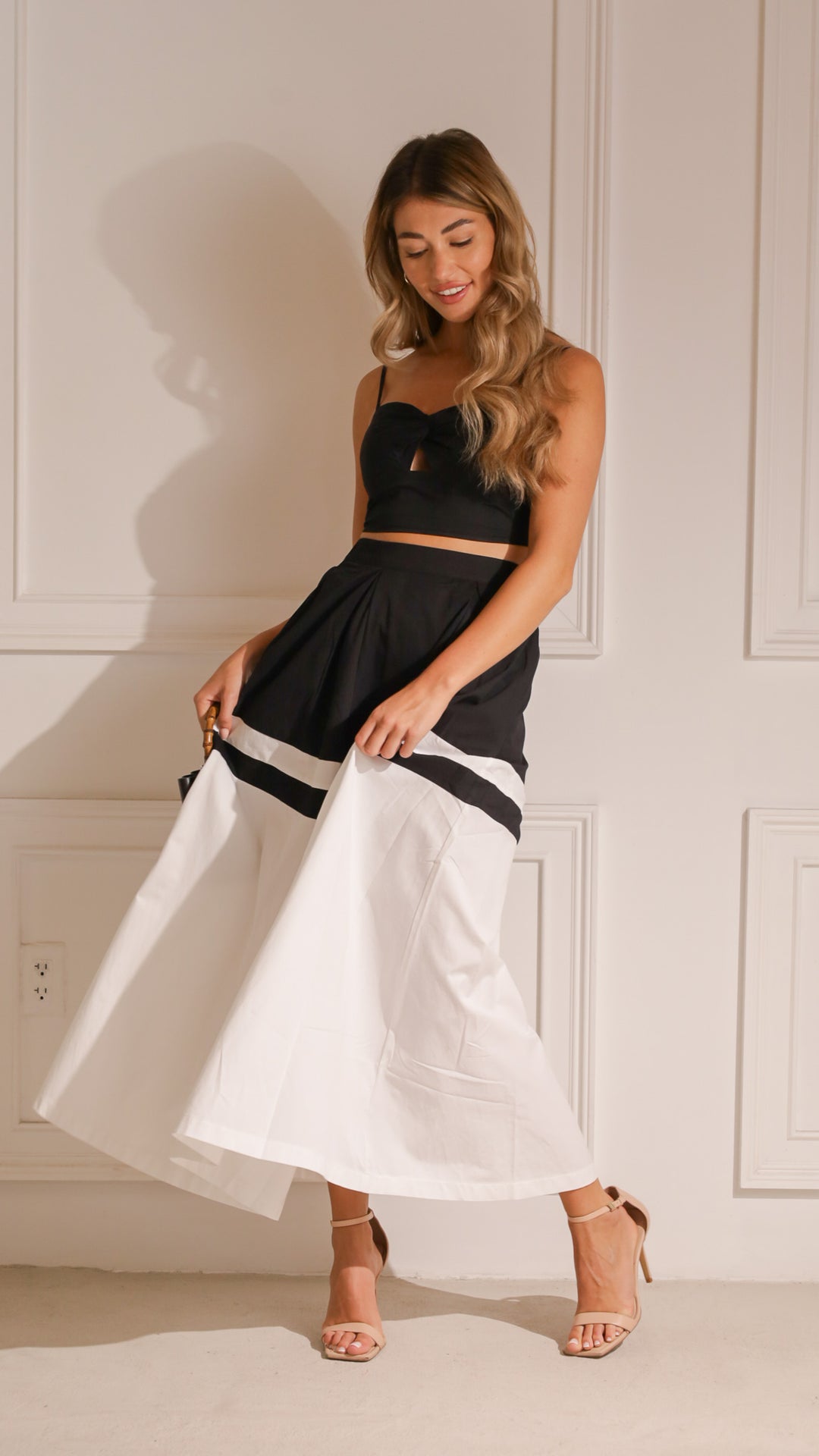 side view image 1 of Delfina Set