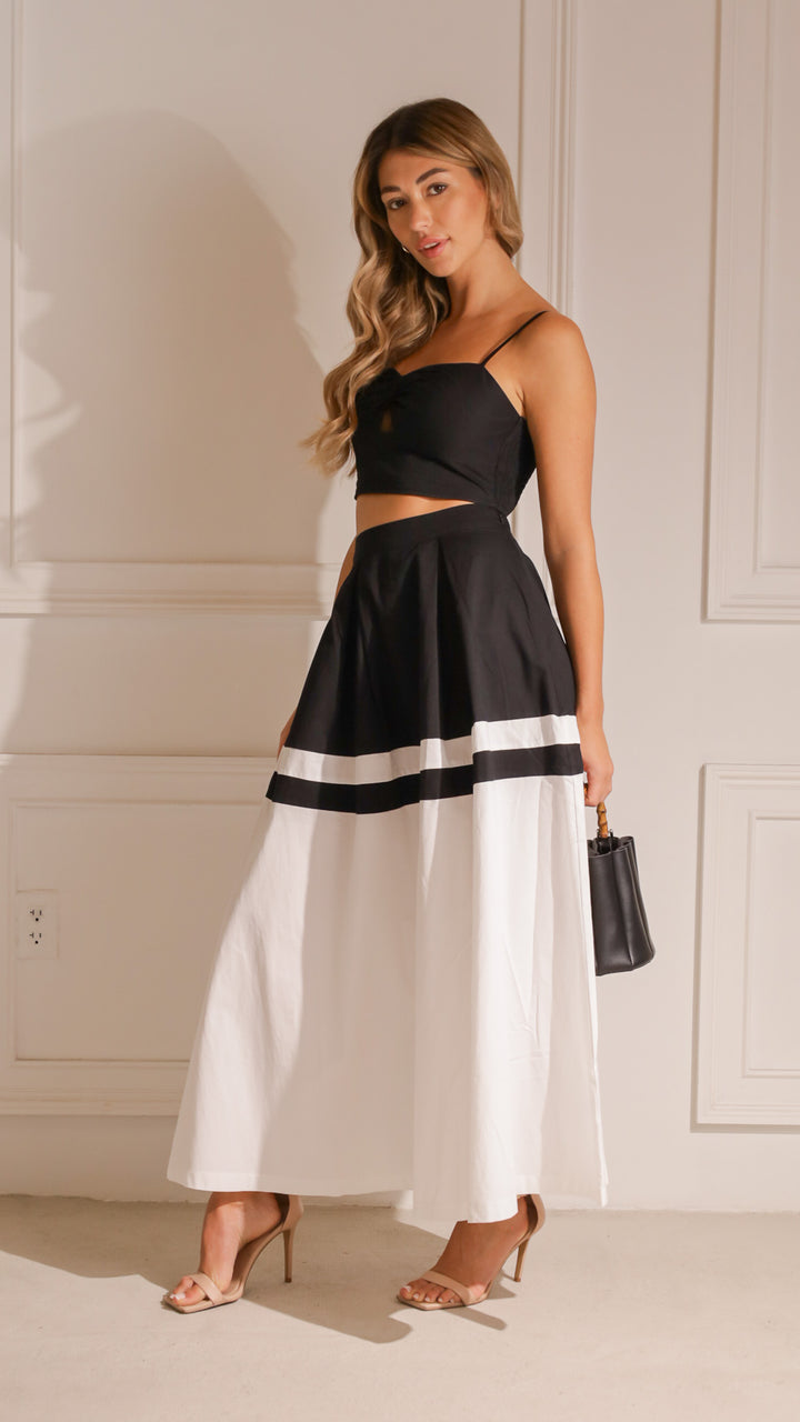 side view image 2 of Delfina Set