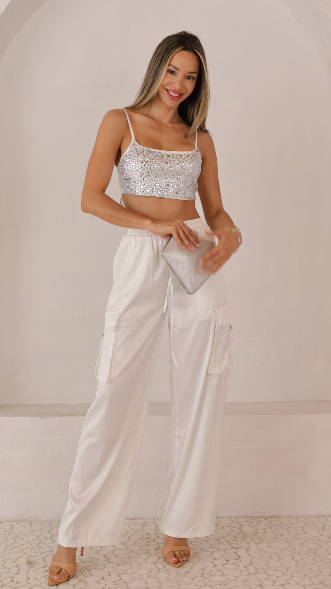 front view image 1 of Garah Set