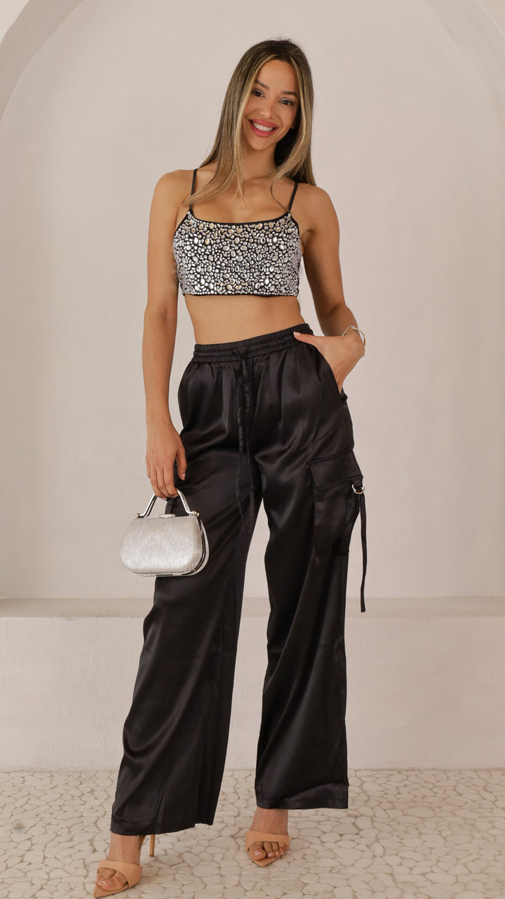 front view image 2 of Garah Set