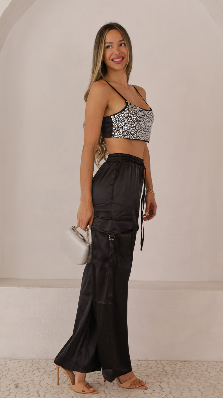 side view image 3 of Garah Set