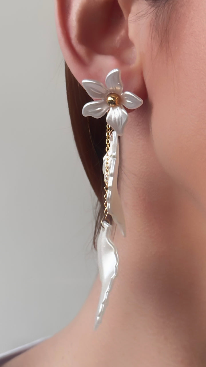 front view image 6 of Marielle Earrings