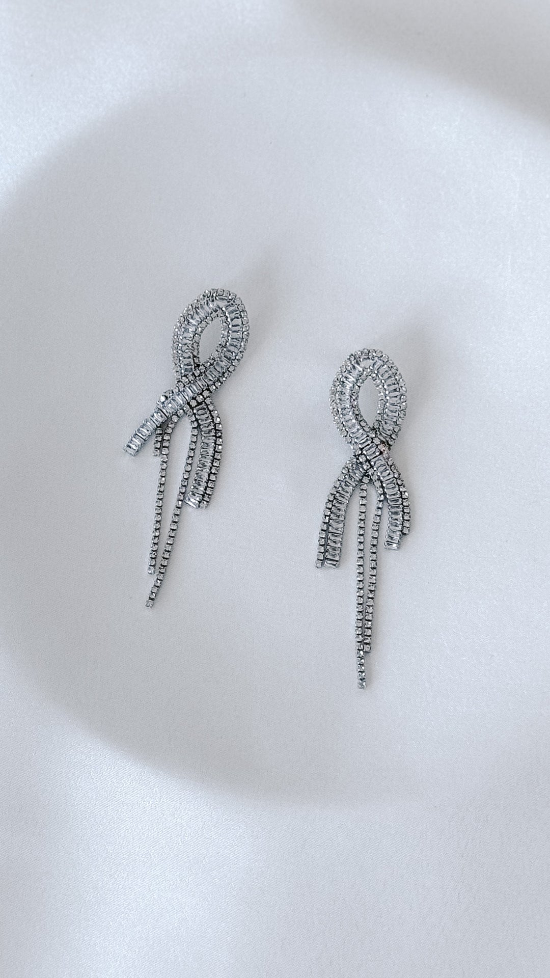 front view image 2 of Eraphine Earrings