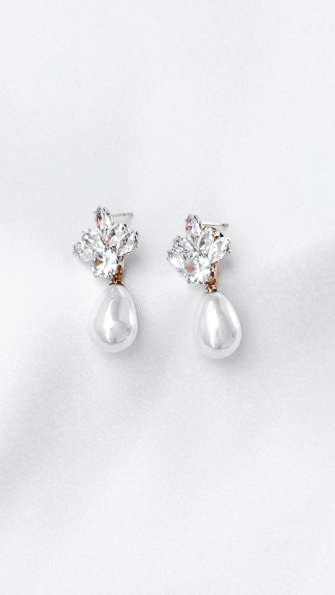 front view image 1 of Odette Earrings