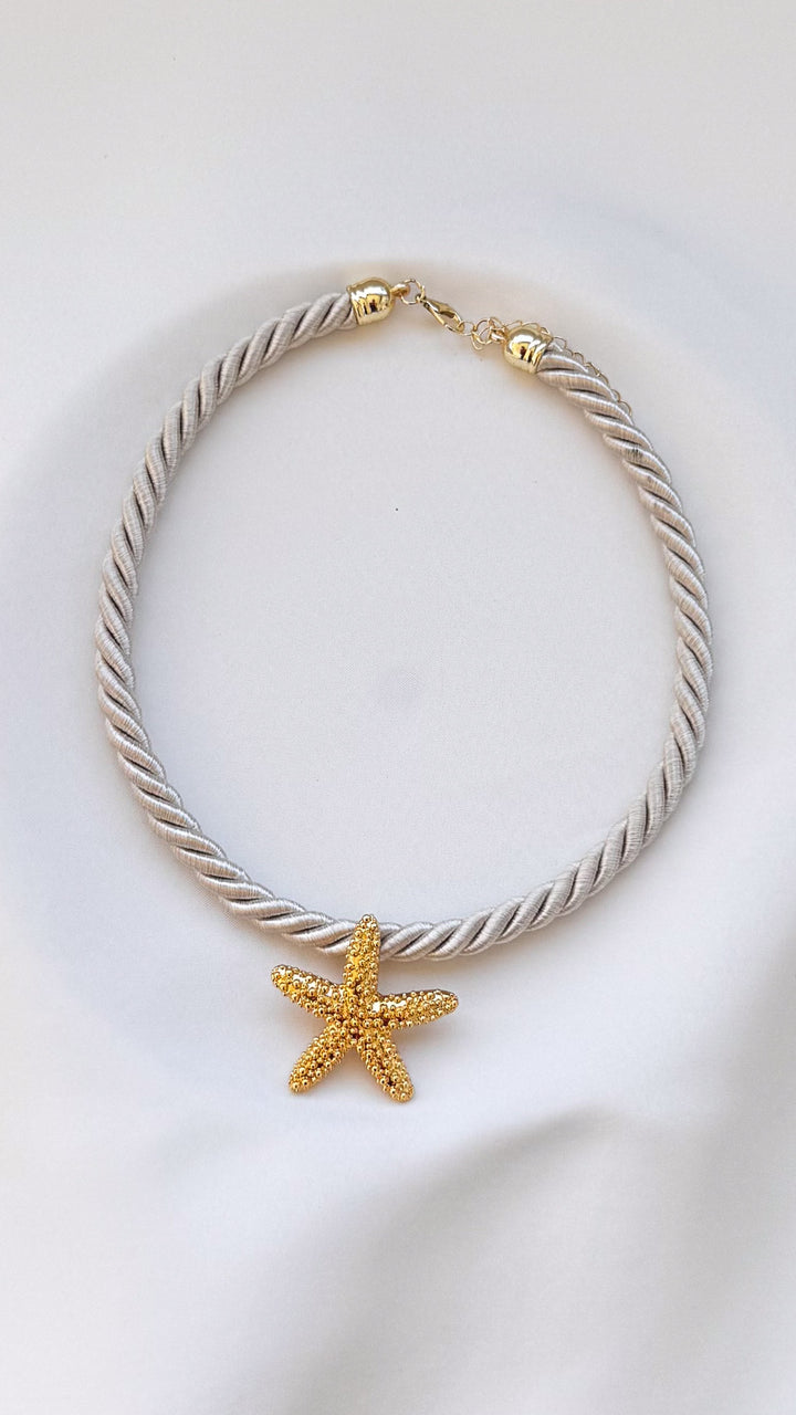 front view image 3 of Seloria Necklace