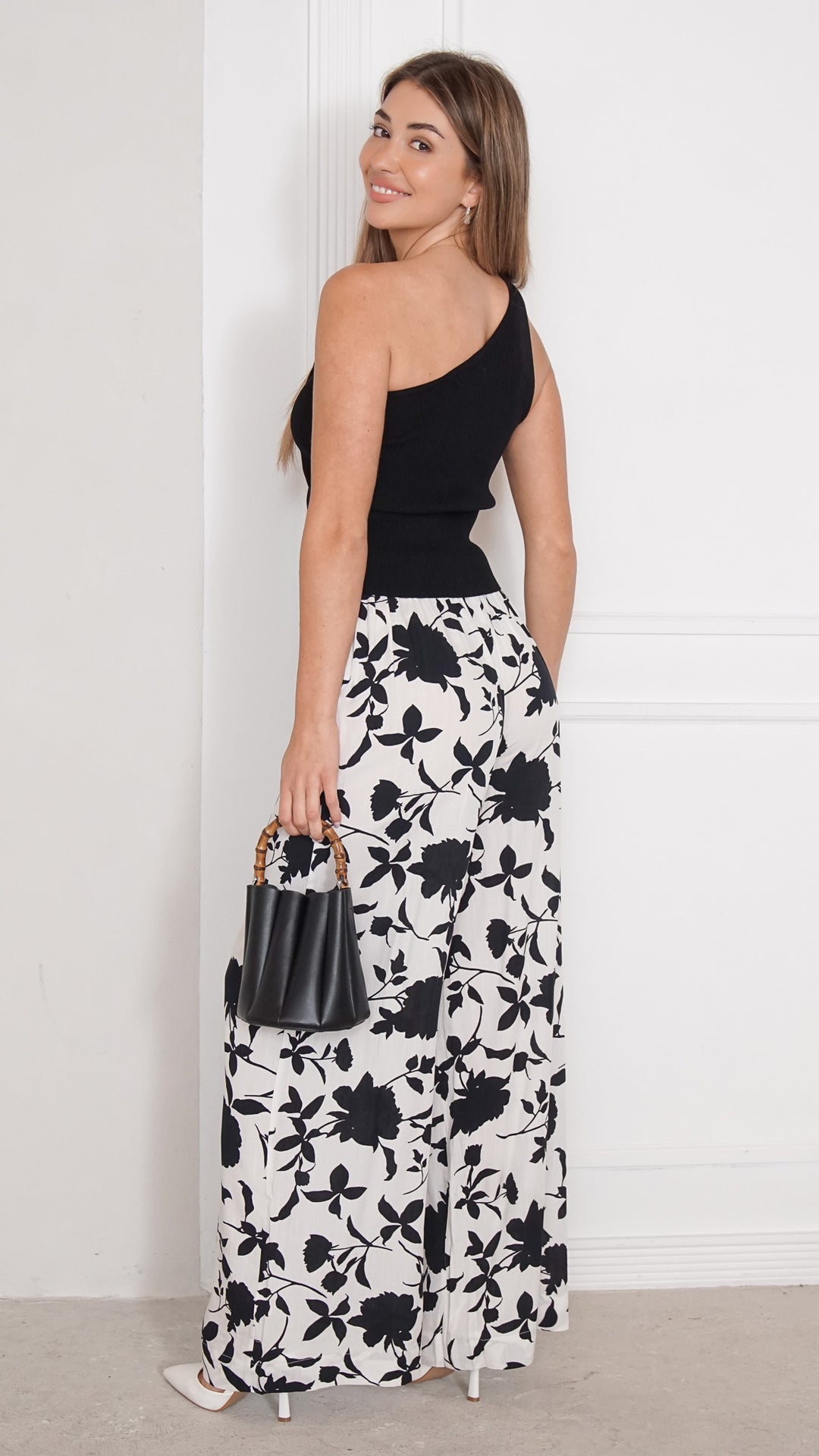 rear view image 1 of Zarelle Palazzo Pants