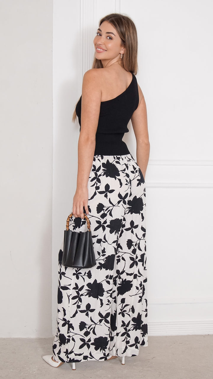 rear view image 1 of Zarelle Palazzo Pants