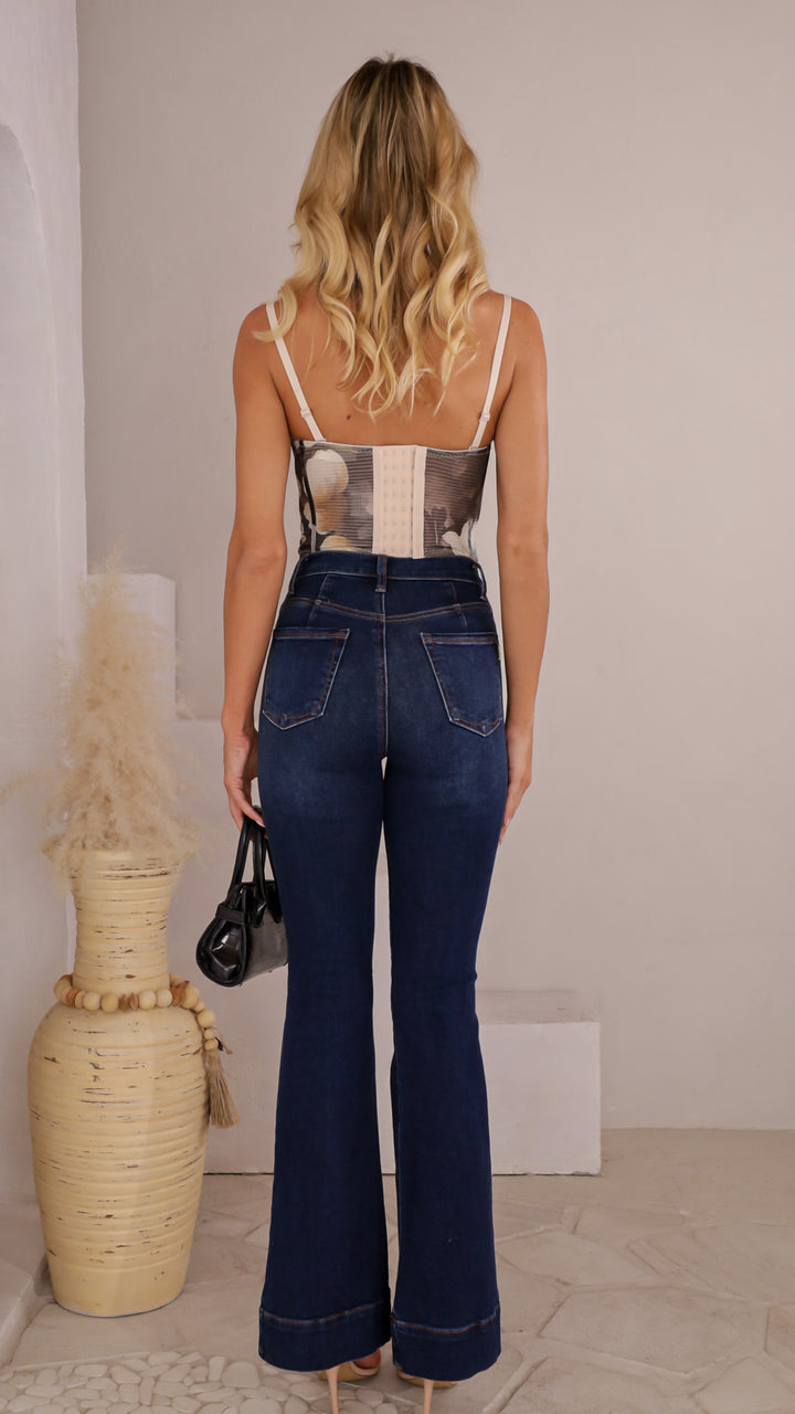 rear view image 1 of Erina Top