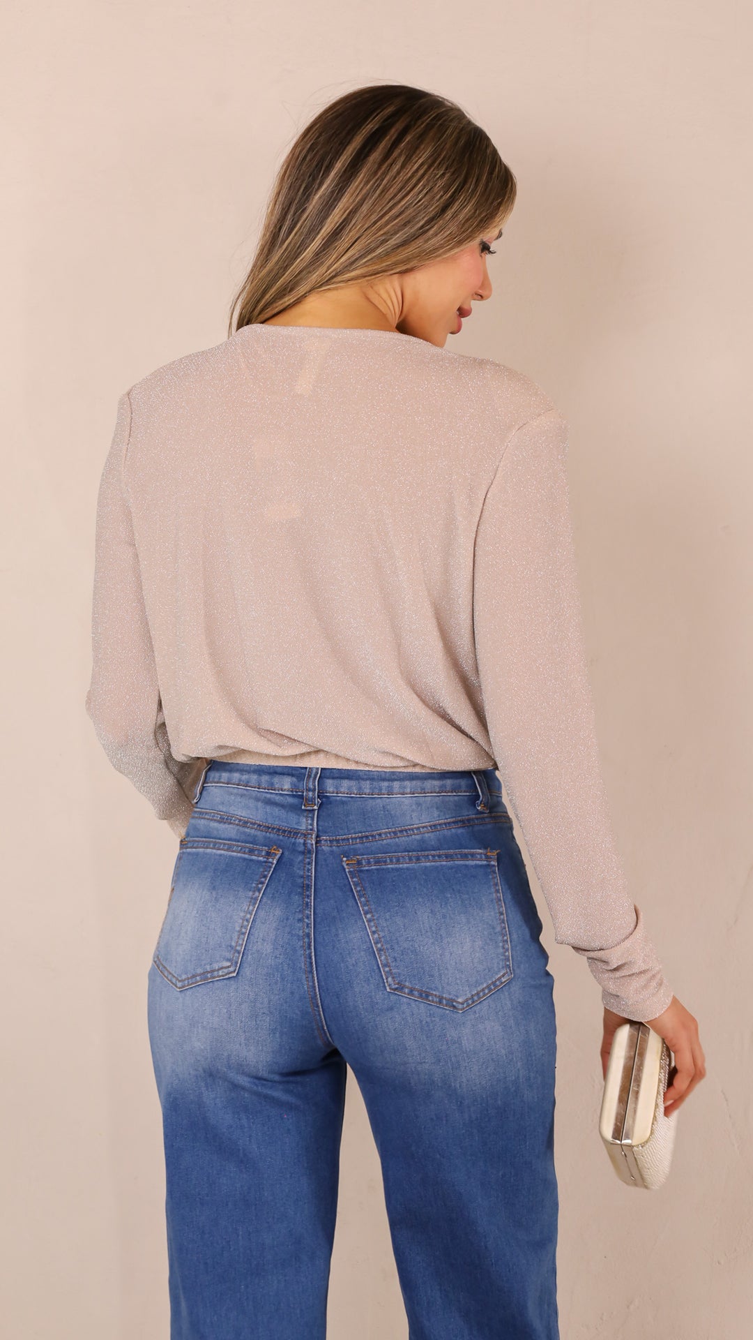 rear view image 2 of Wonder Top
