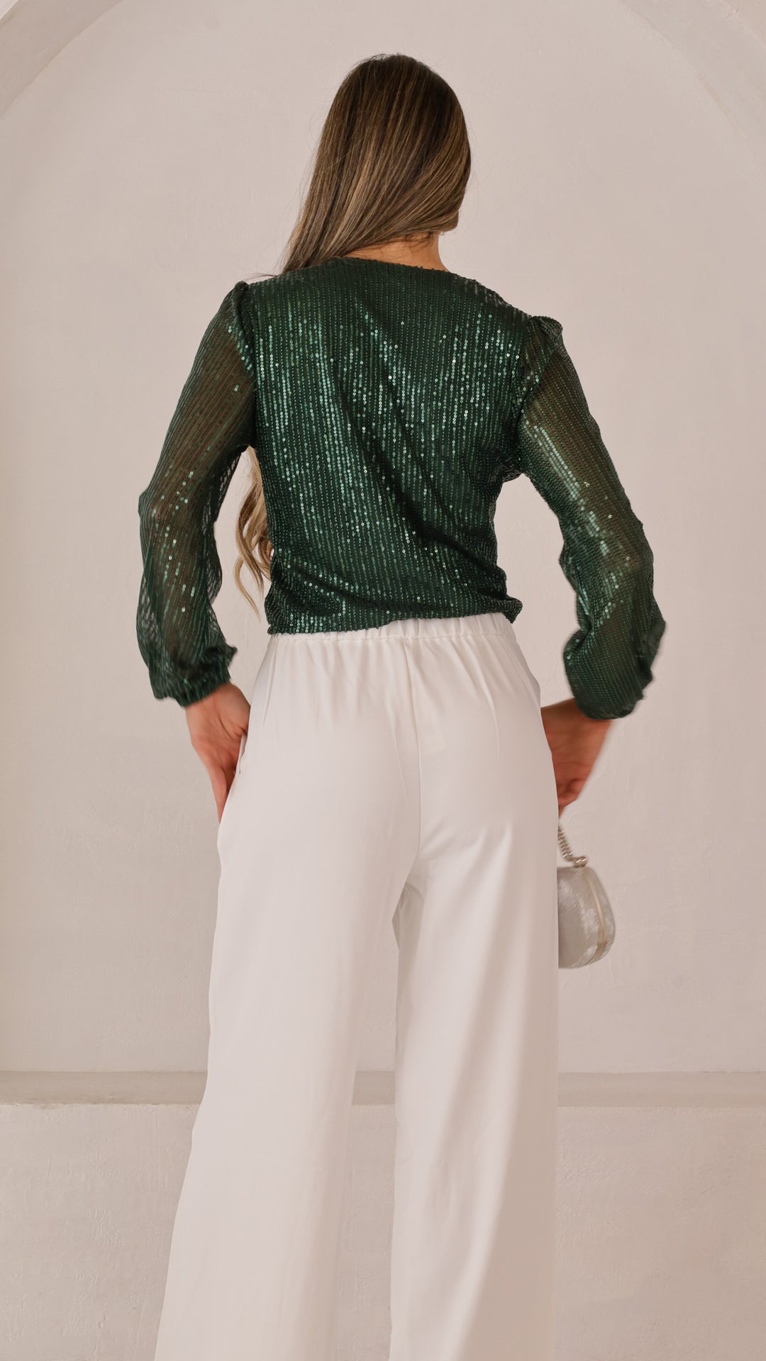 rear view image 1 of Arahi Top