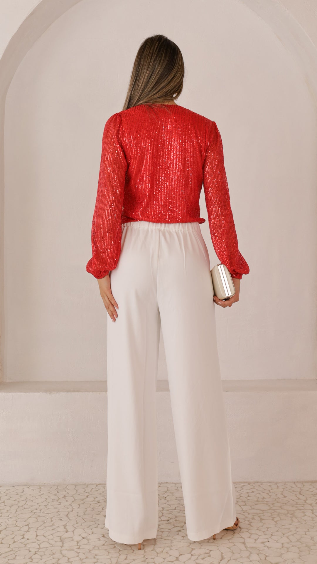 rear view image 1 of Arahi Top