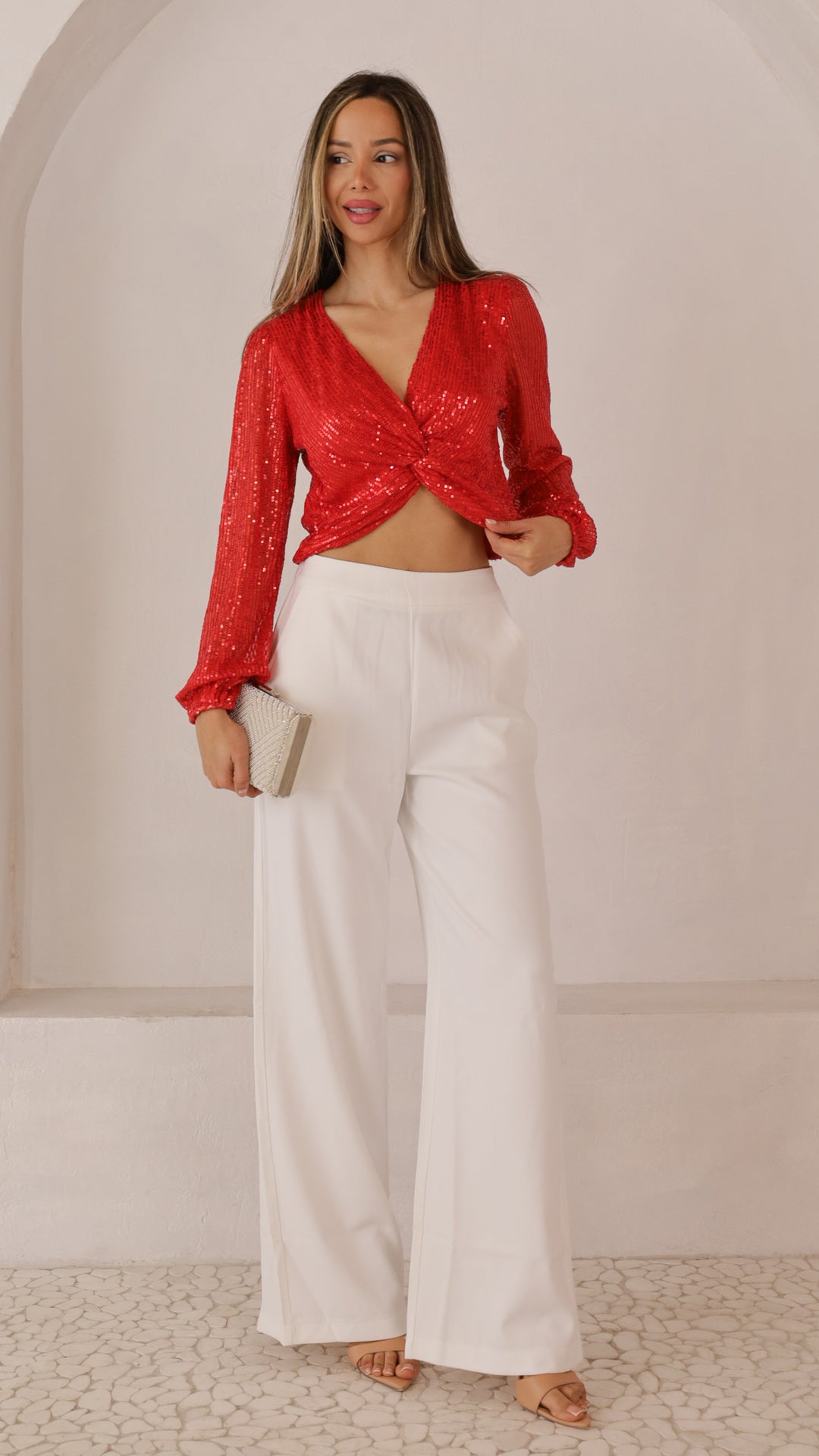 front view image 2 of Arahi Top