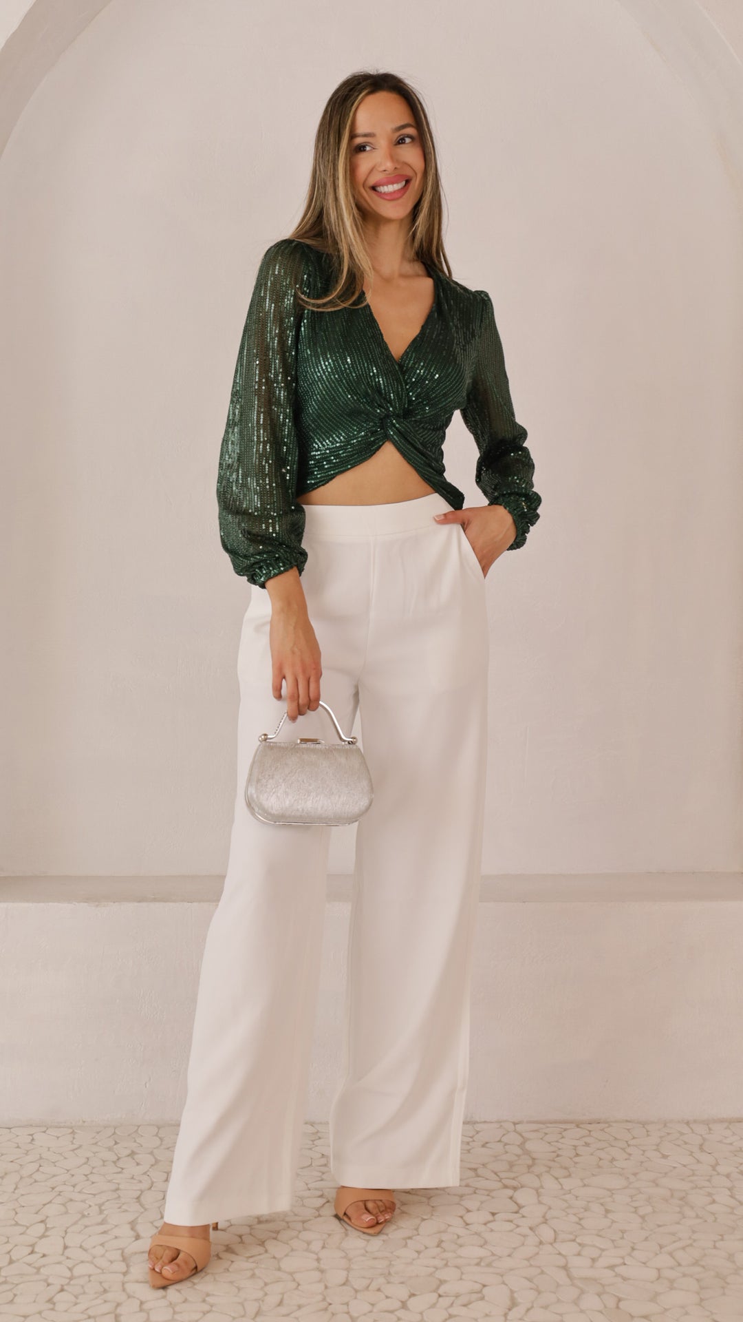 front view image 4 of Arahi Top