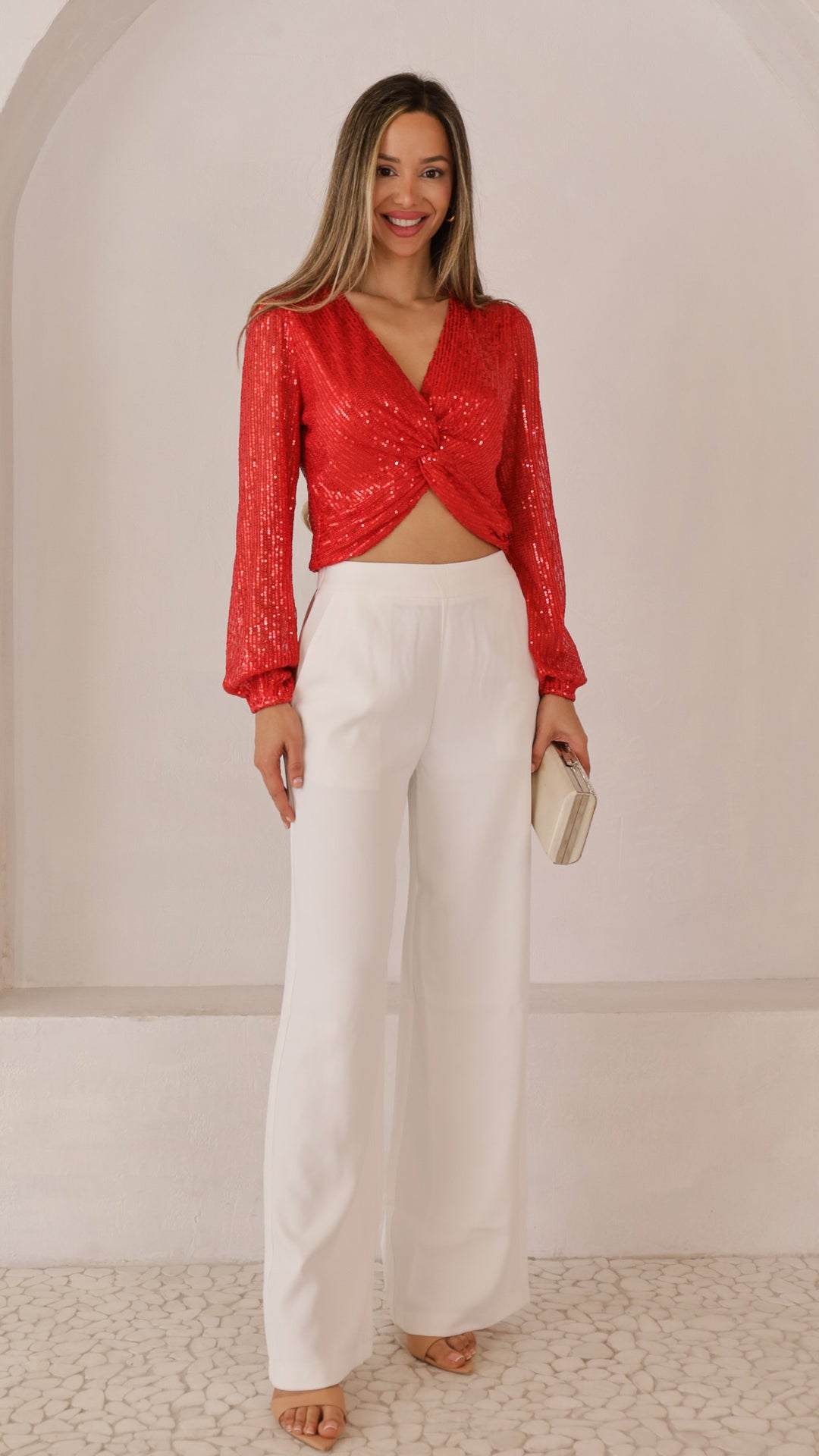 front view image 4 of Arahi Top