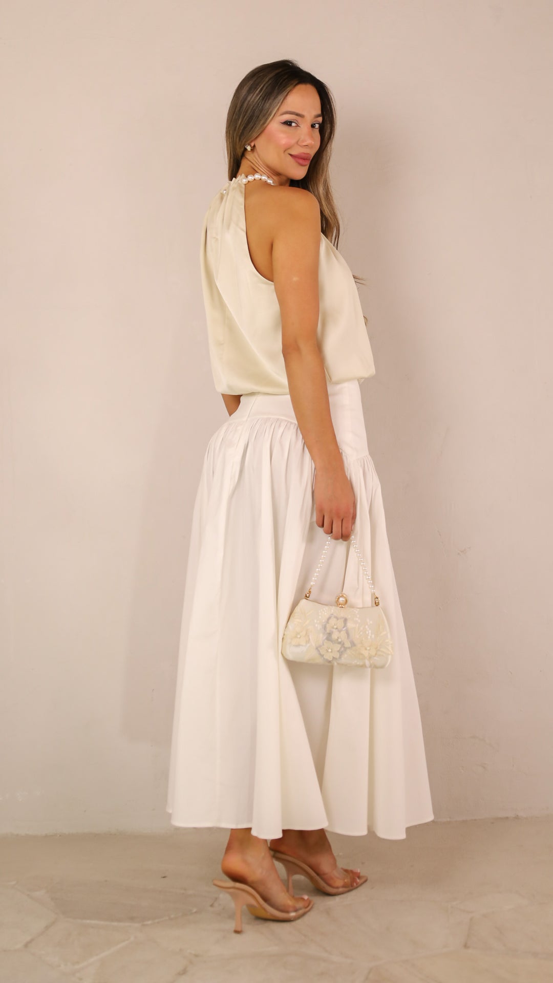 side view image 2 of Lawrence Top