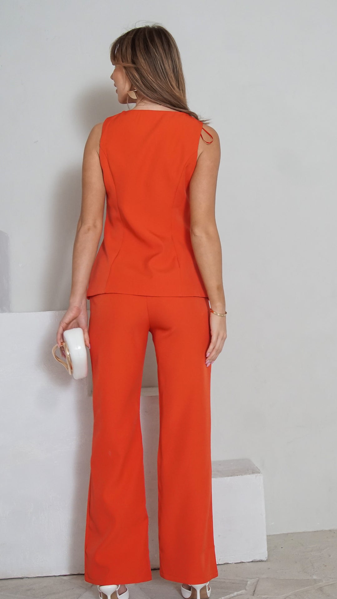 rear view image 2 of Arbal Set