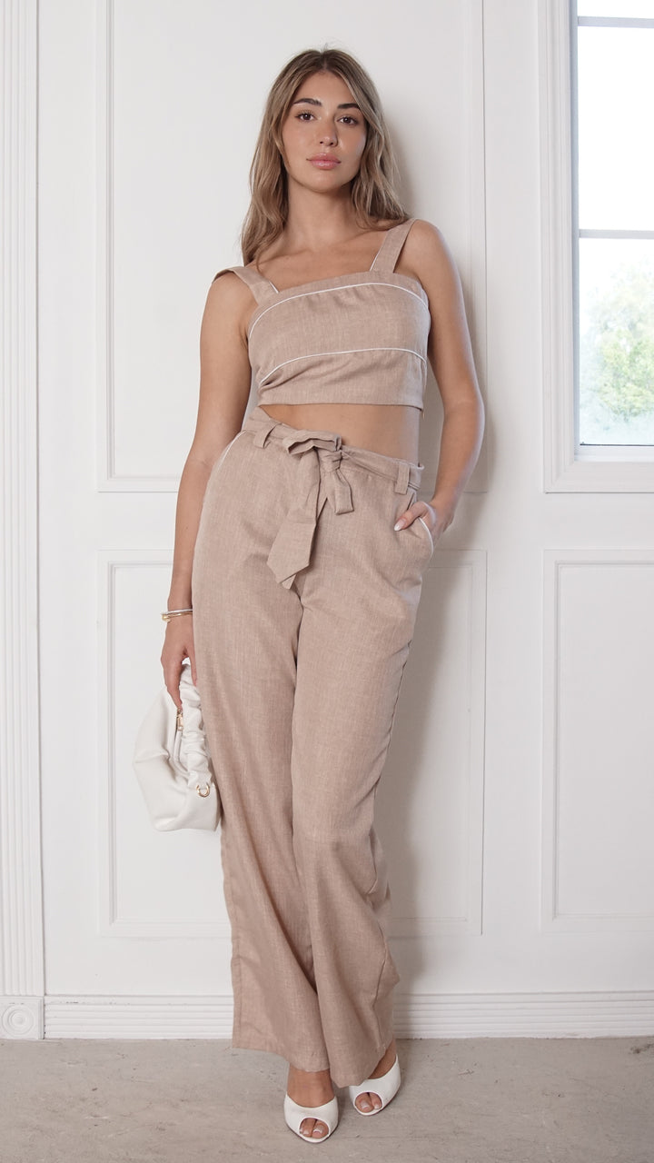 front view image 5 of Raquel Set