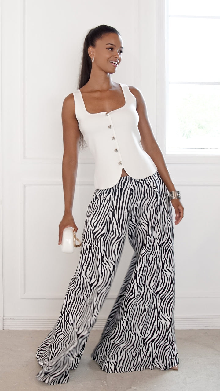 front view image 1 of Teanna Top