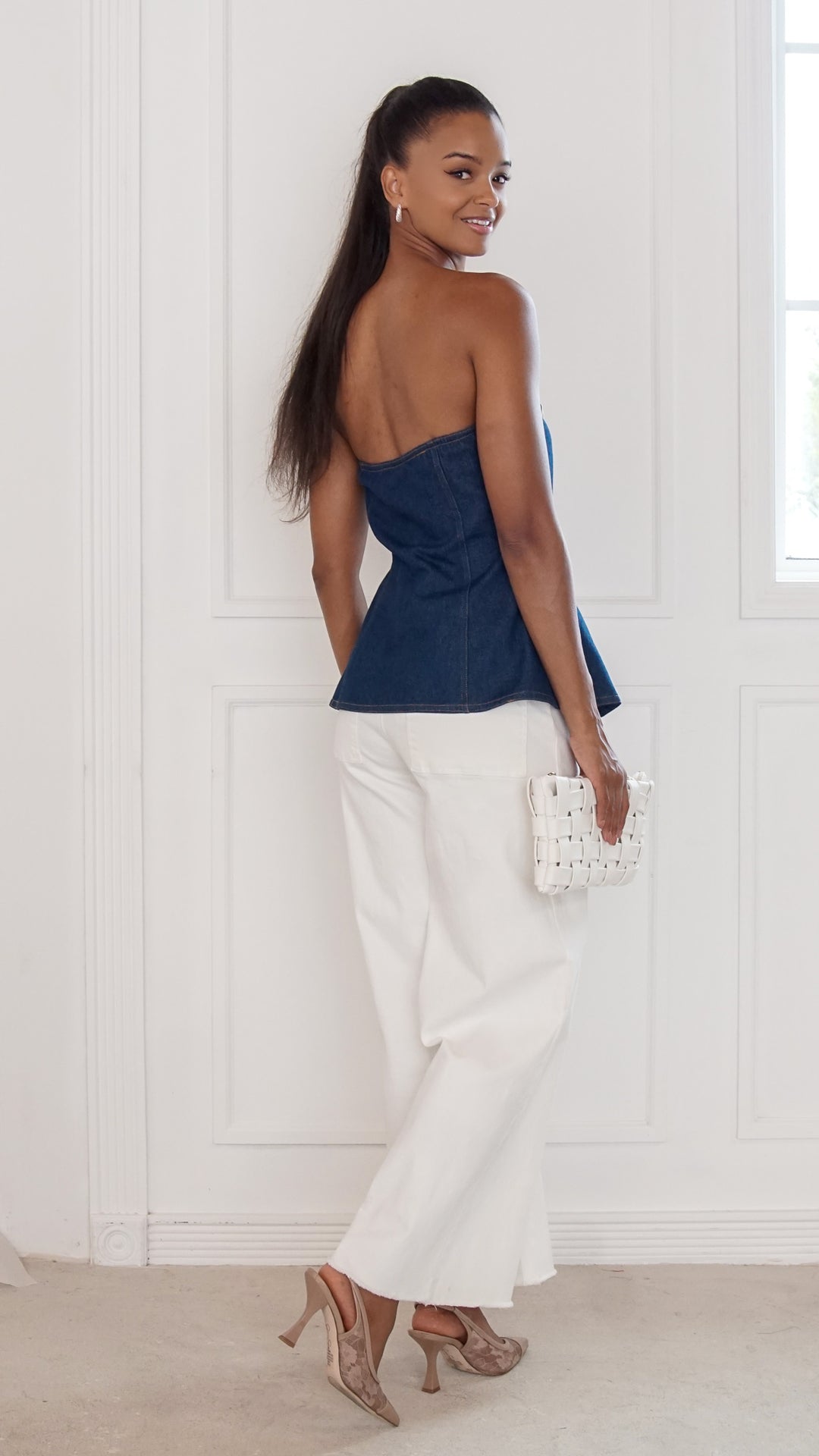 side view image 1 of Selene Top