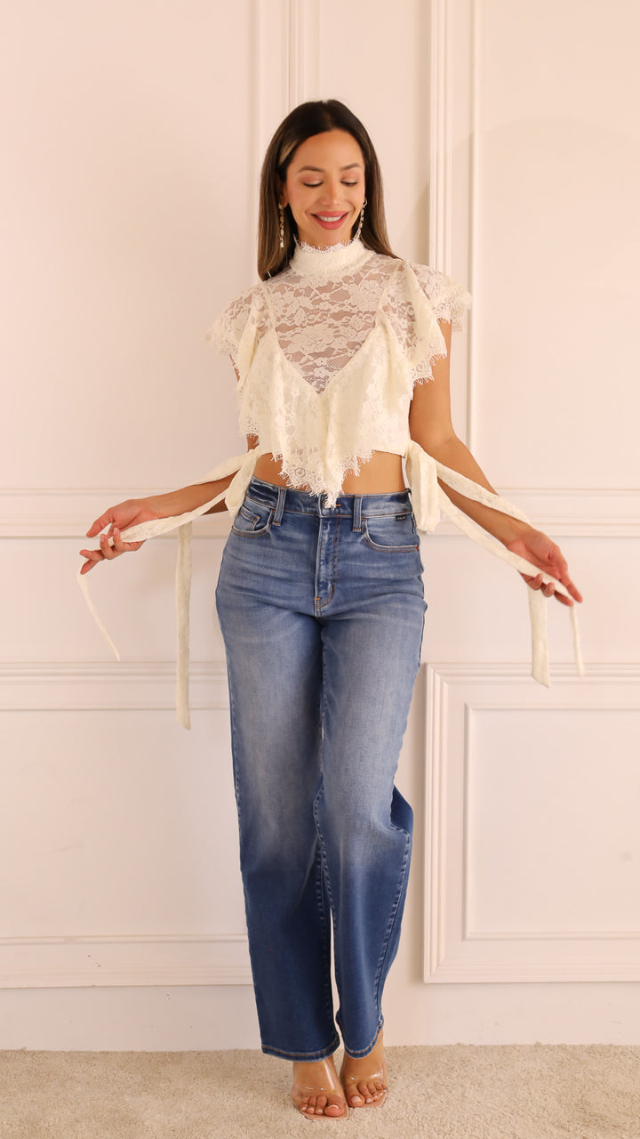 front view image 3 of Holanda Top