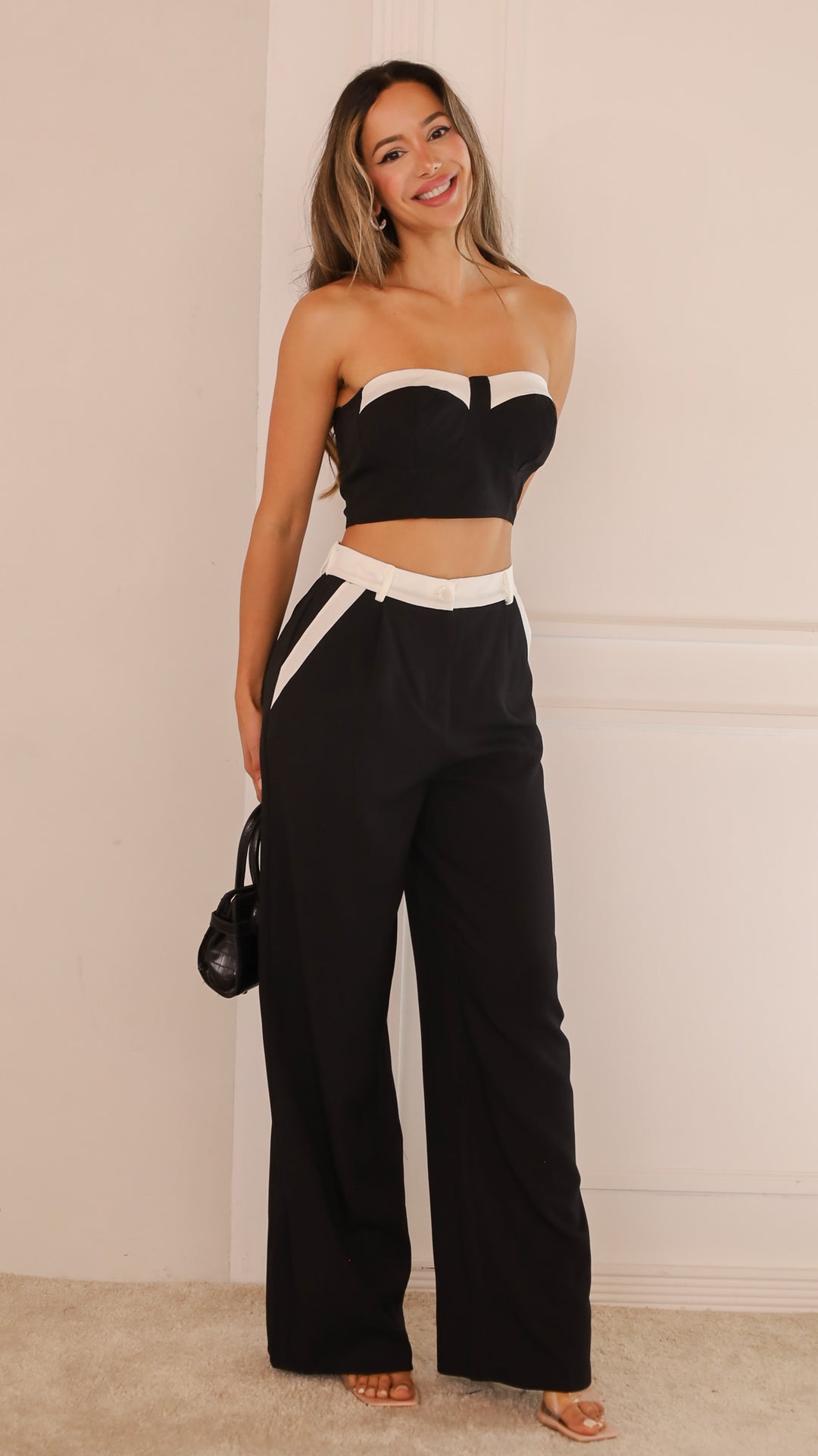 side view image 1 of Aliana Set