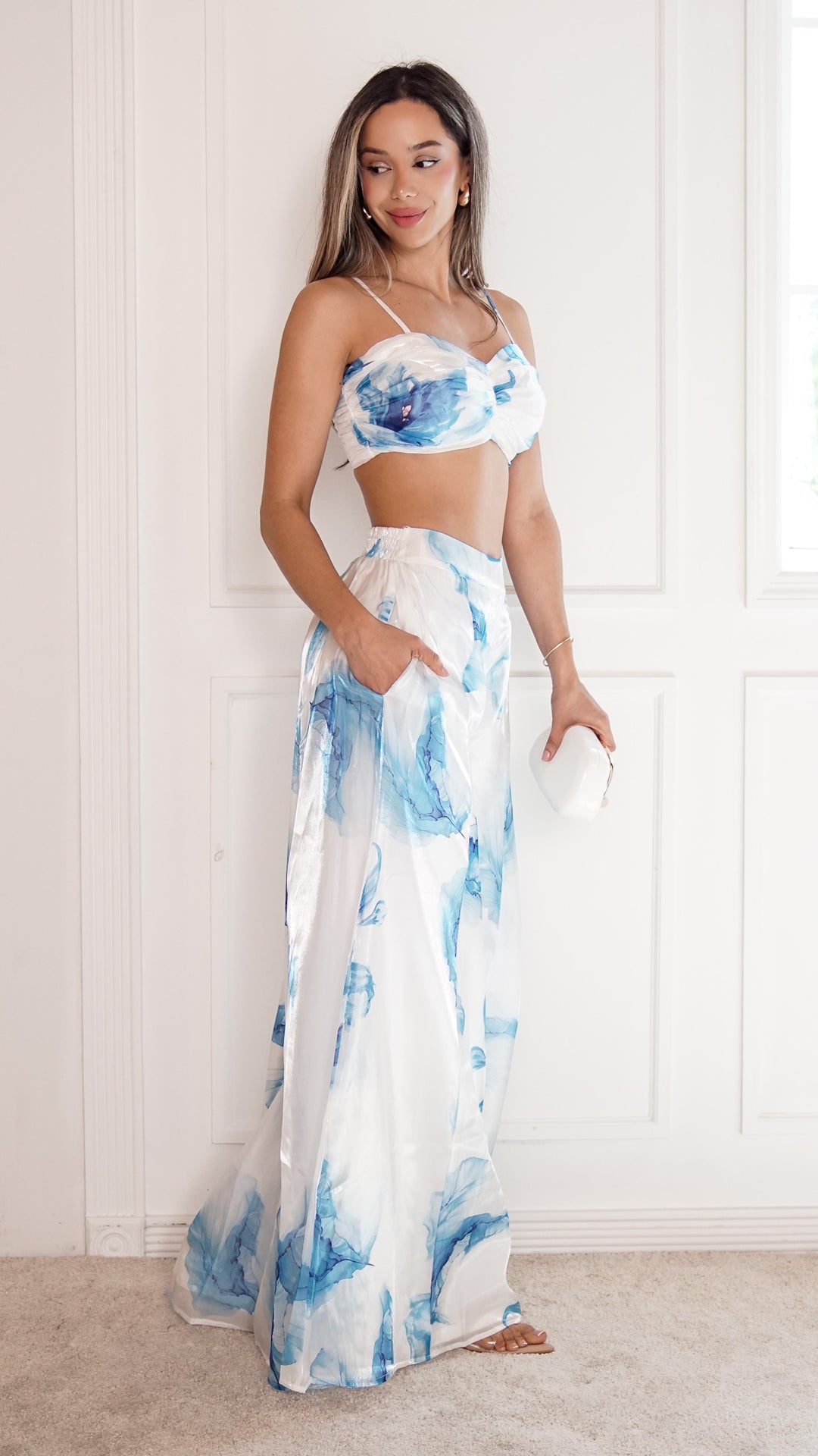 side view image 1 of Riles Set