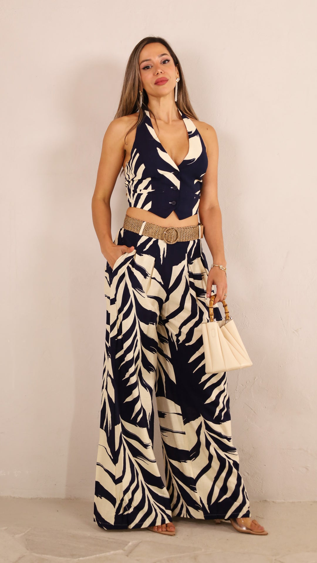 front view image 2 of Venne Pants Set