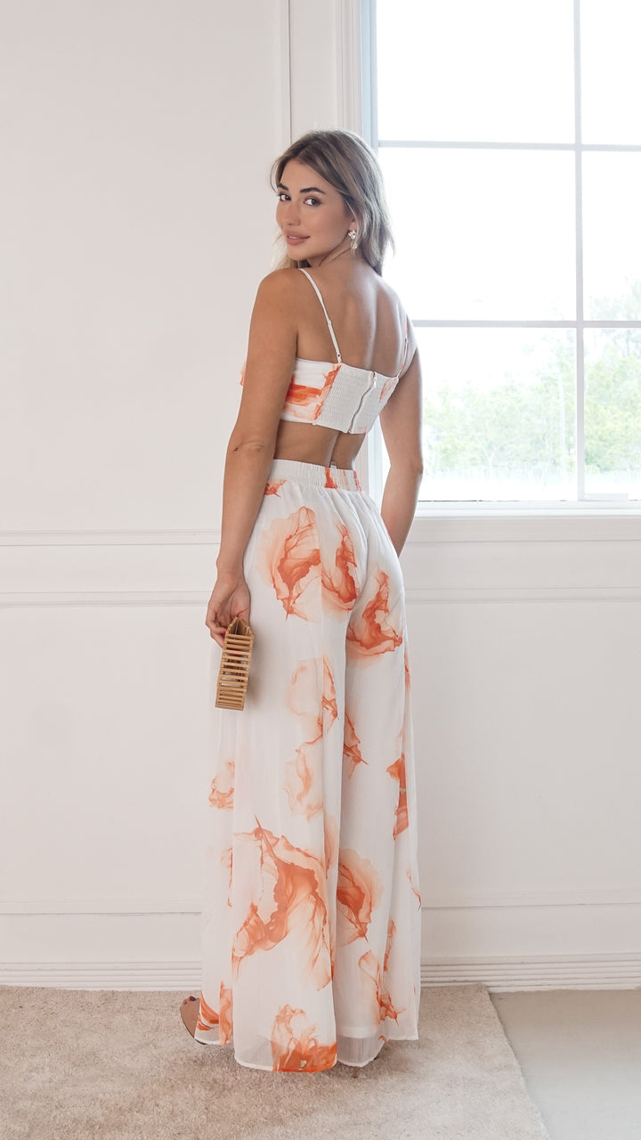rear view image 1 of Liora Pants Set