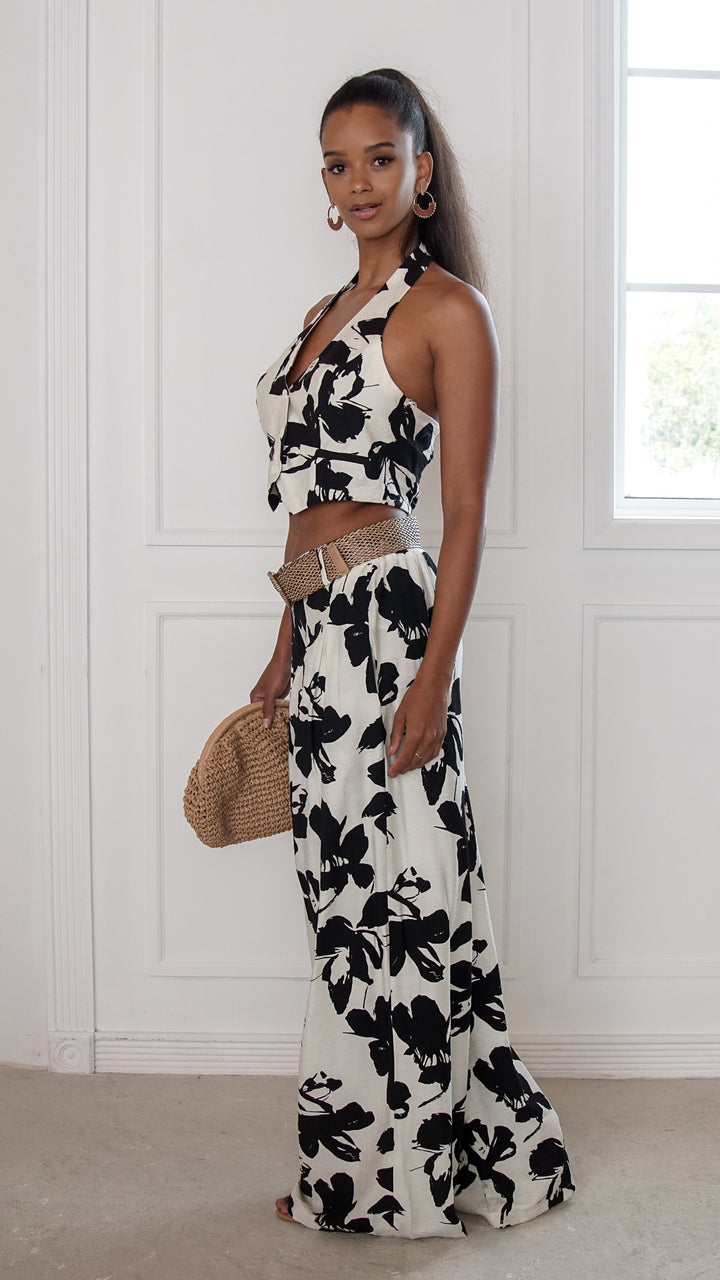 side view image 2 of Valene Set