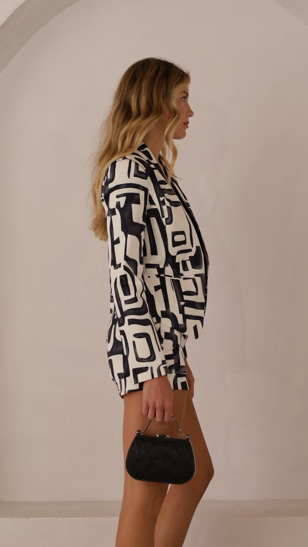 side view image 1 of Naya Blazer