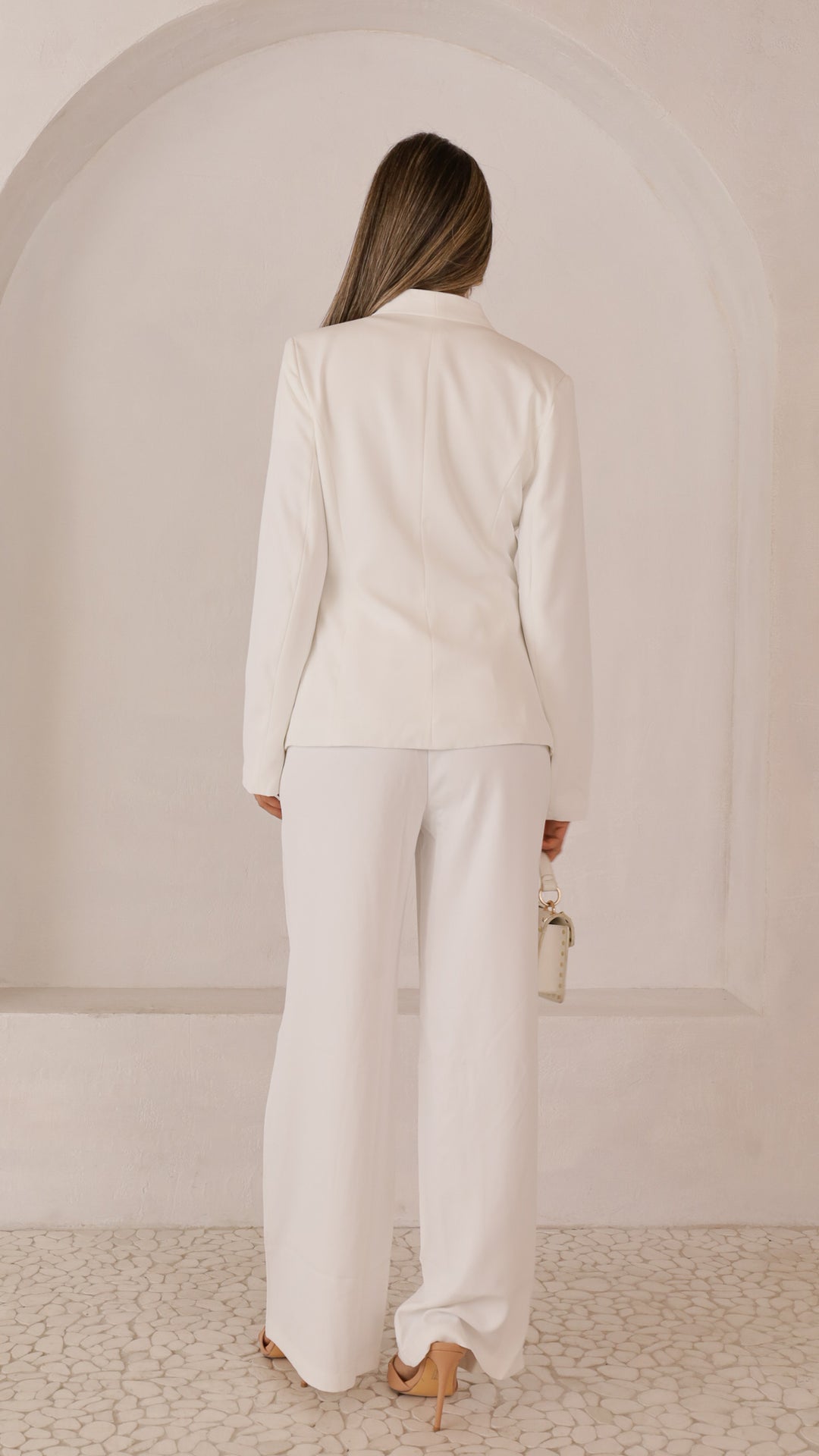 rear view image 1 of Gianca Blazer