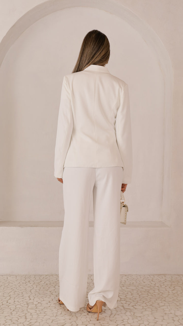 rear view image 1 of Gianca Blazer