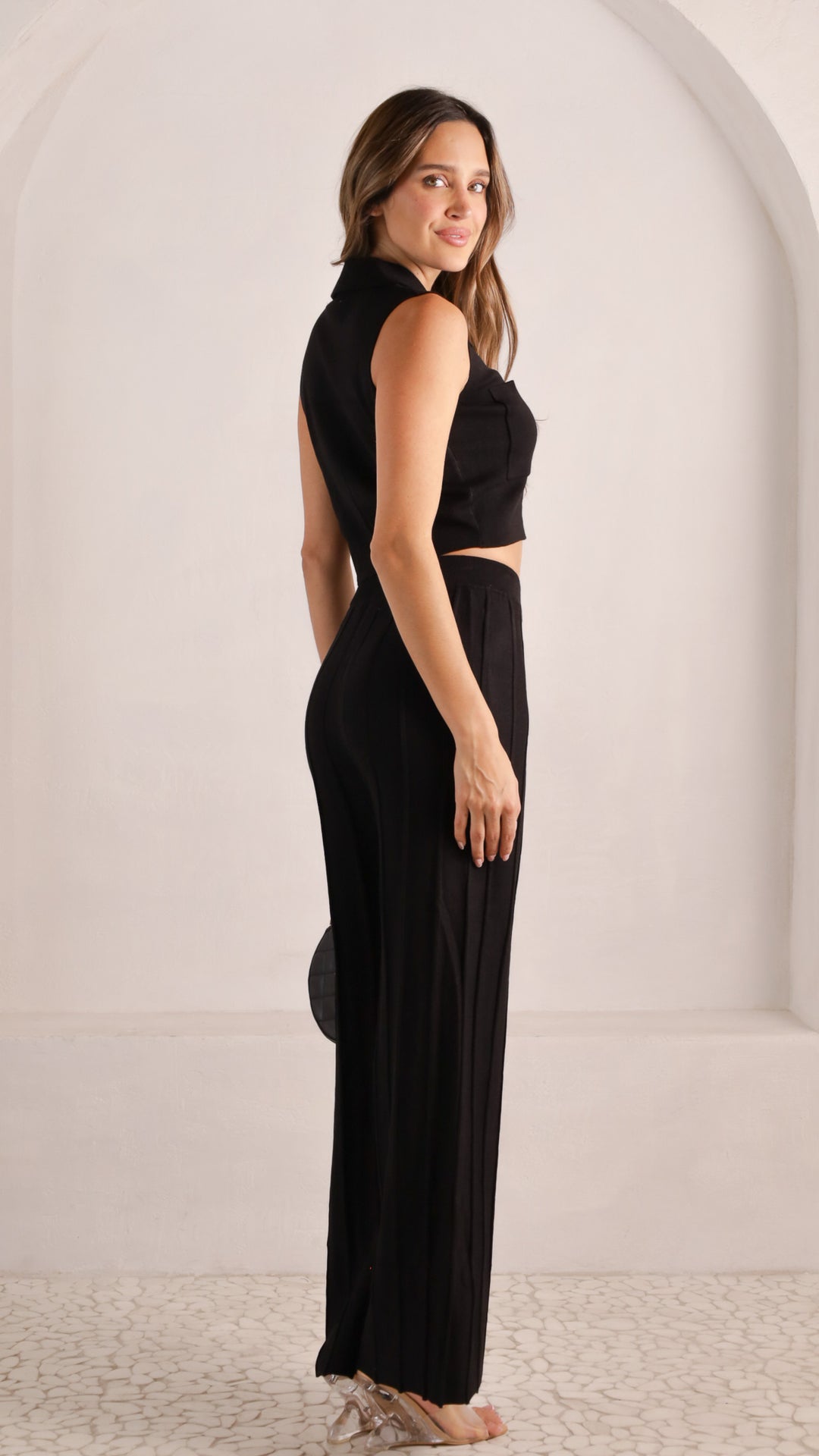 side view image 4 of Ienna Set