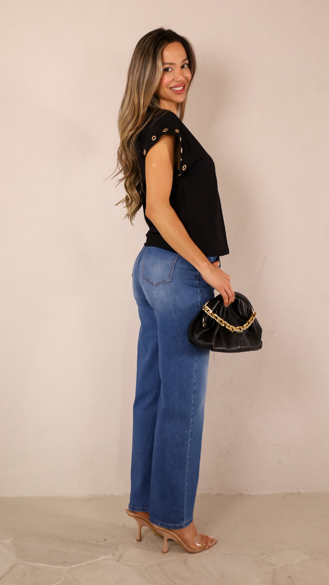side view image 1 of Geselle Top