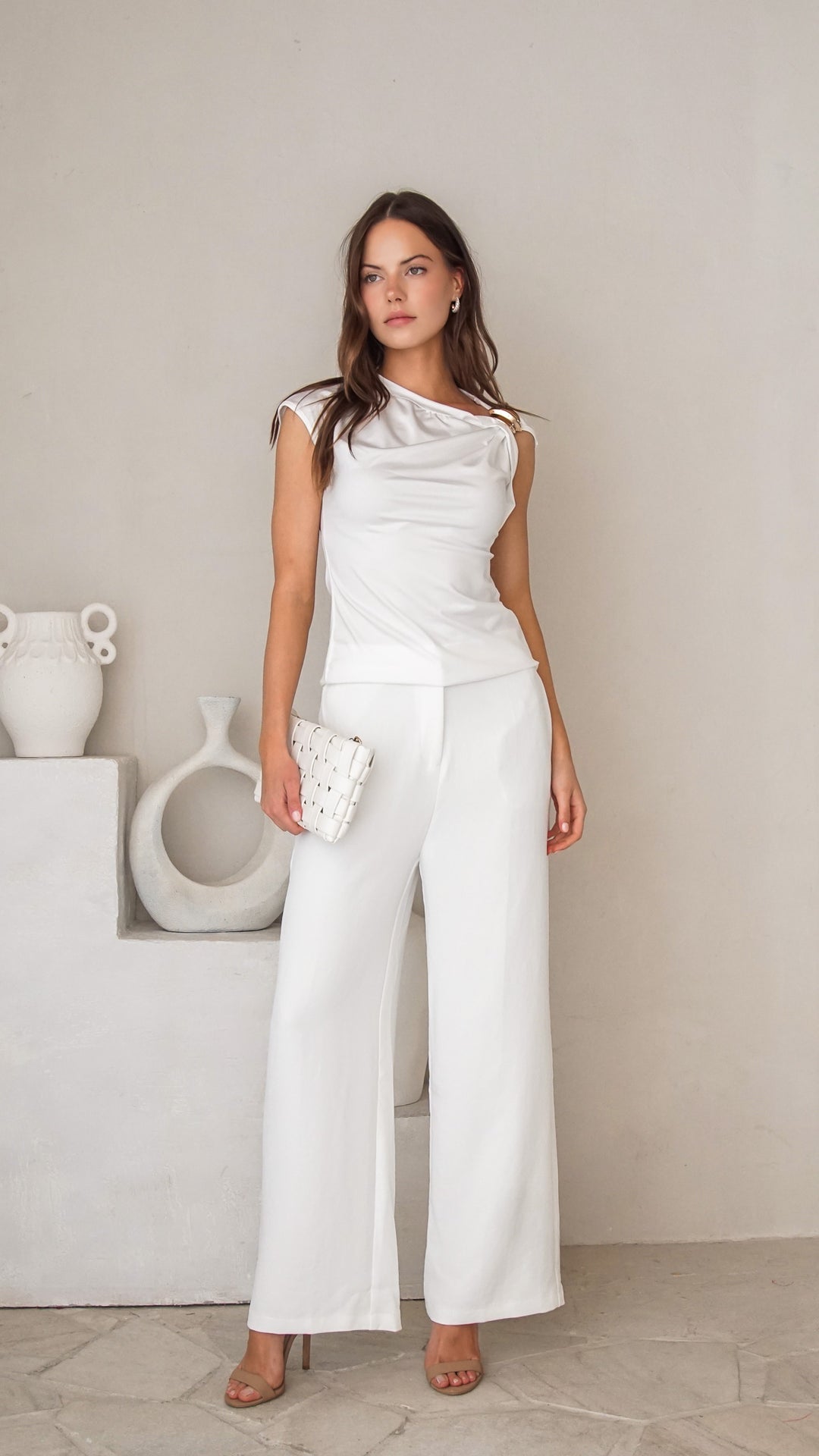 front view image 3 of Bonnie Top