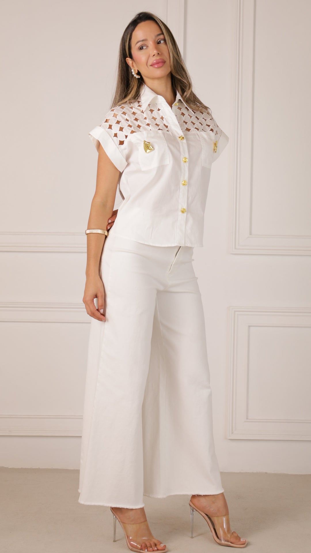 side view image 3 of Smerlin Top