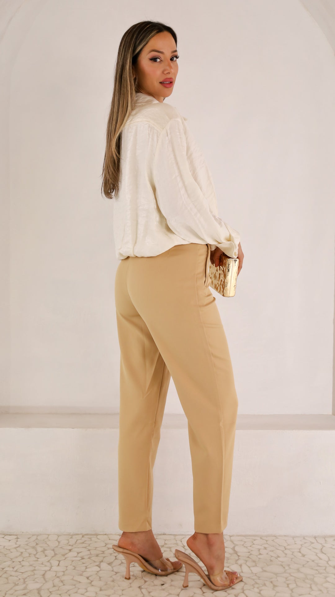 side view image 1 of Calista Top