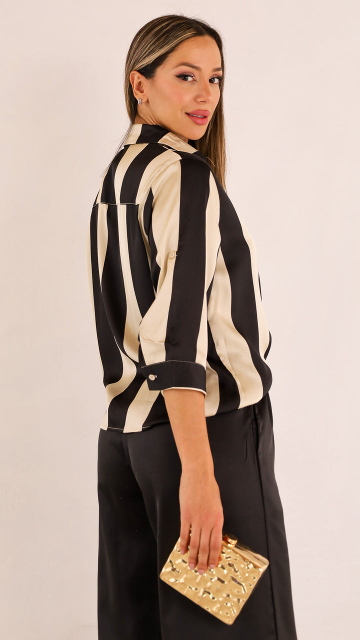side view image 2 of Delphine Top