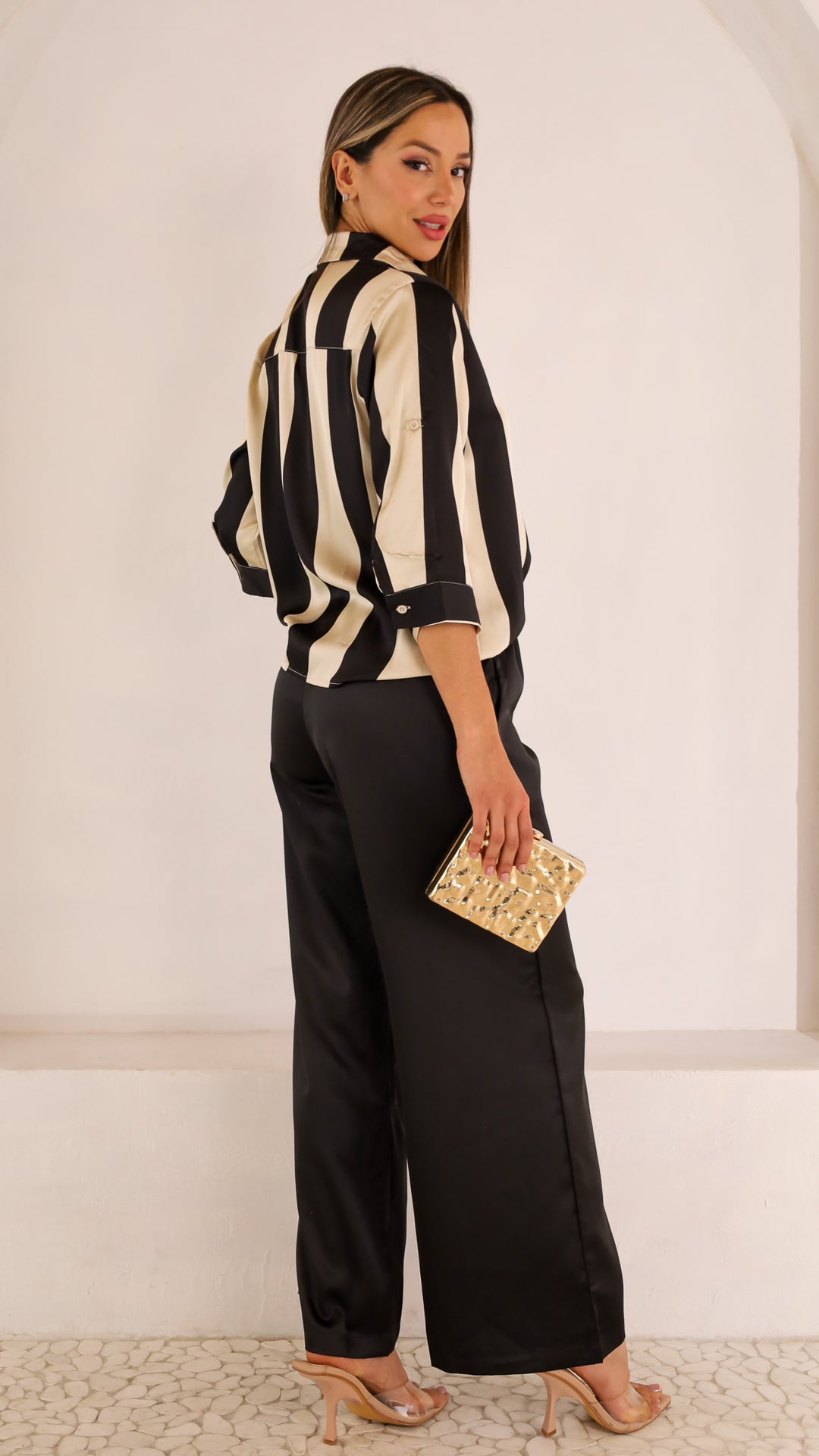 side view image 3 of Delphine Top