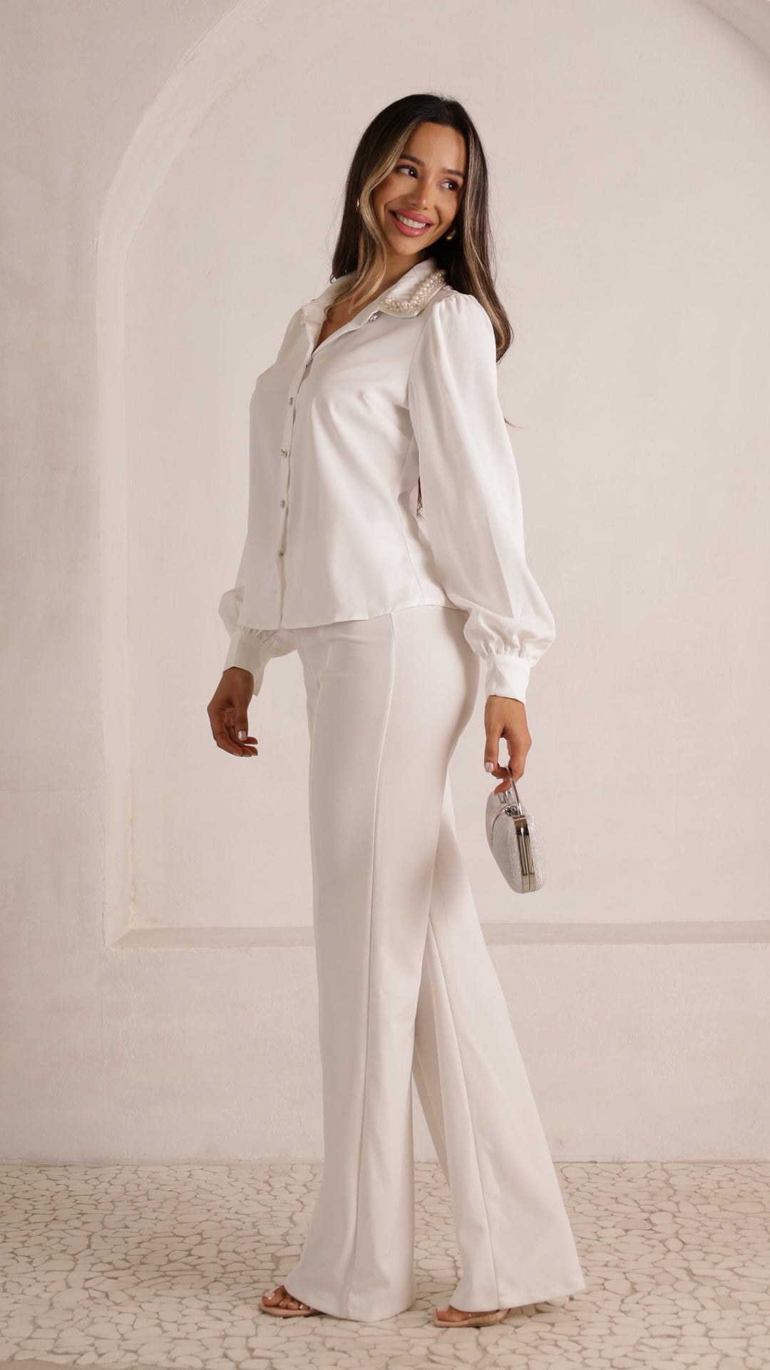 side view image 4 of Donna top