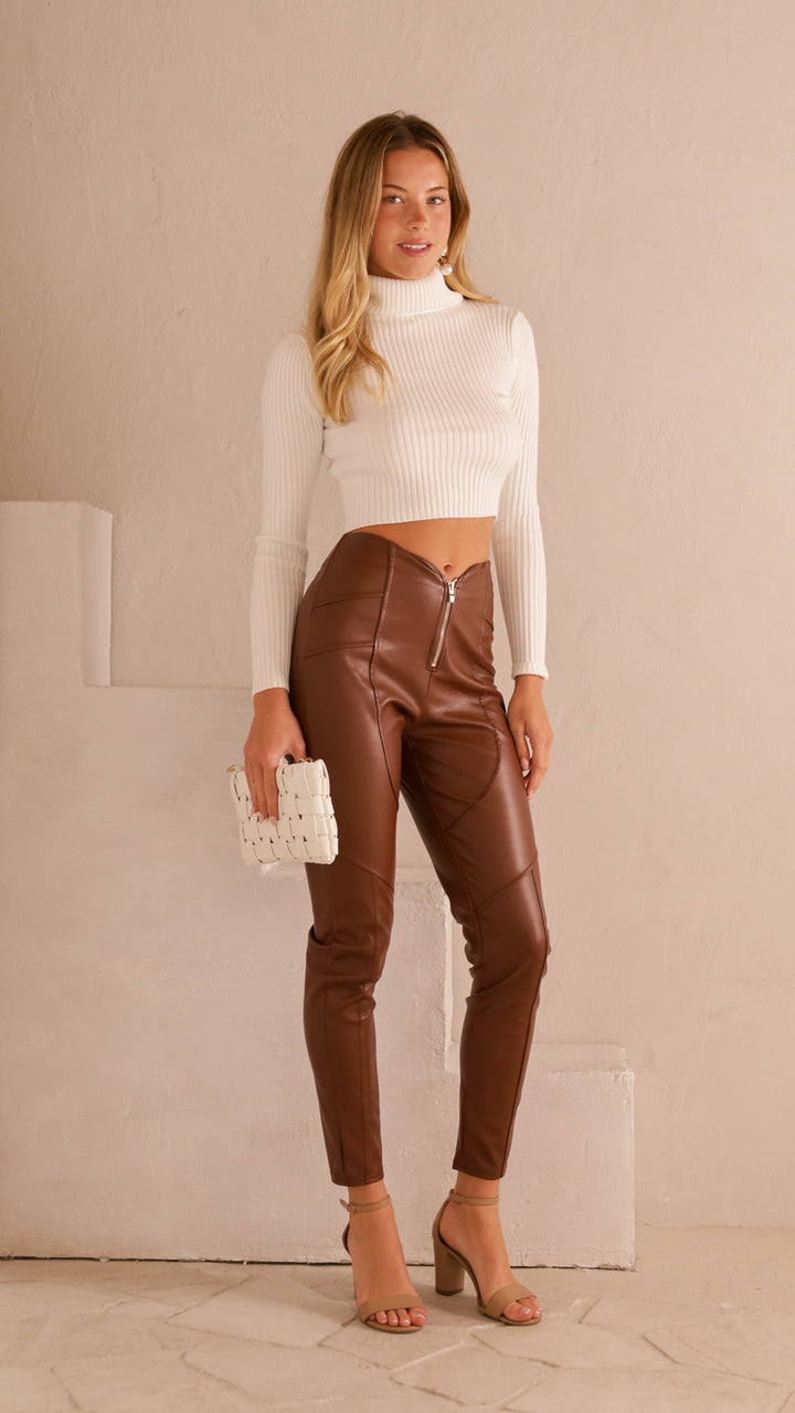 side view image 1 of Taryn Pants