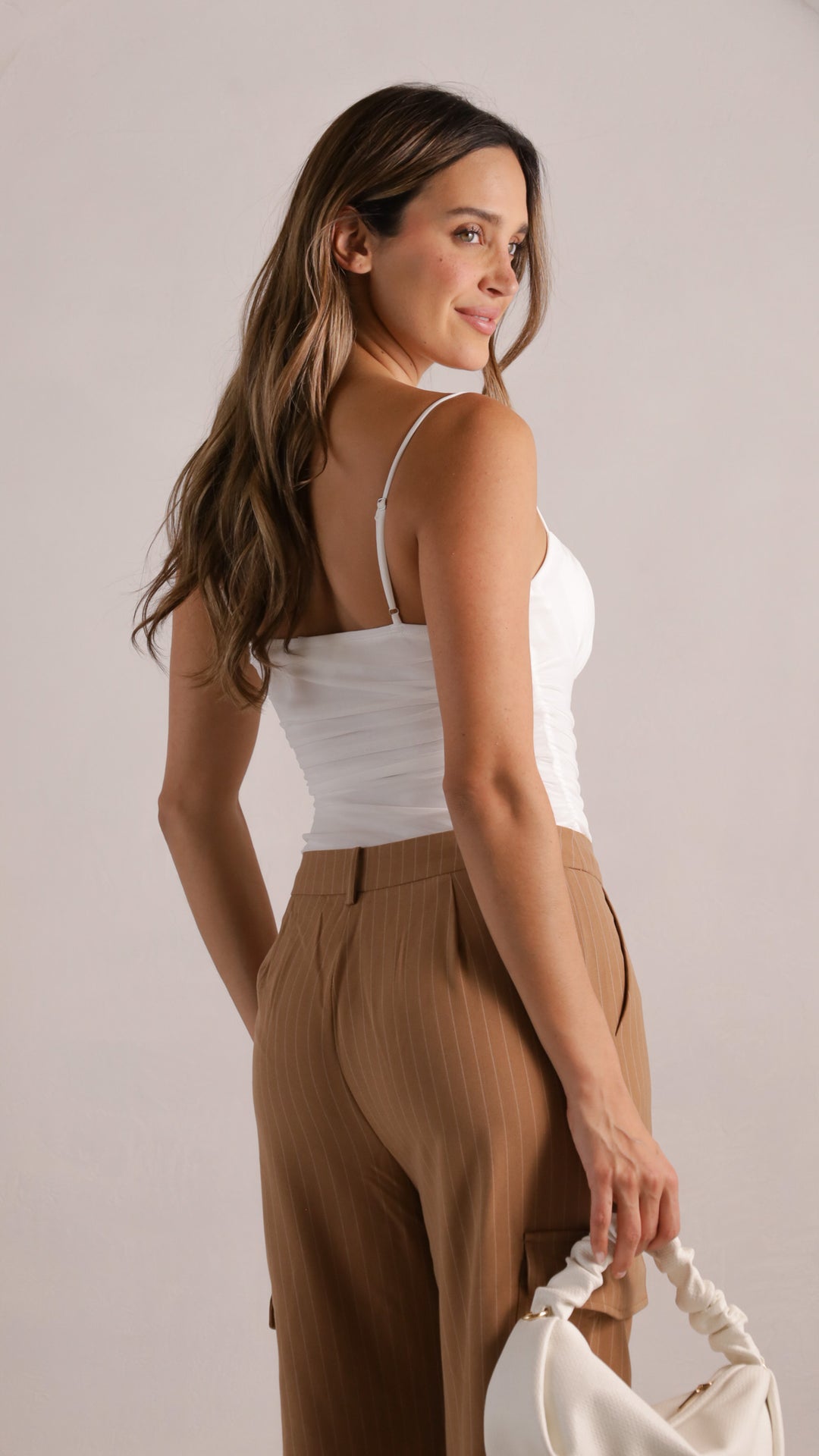 side view image 2 of Jensin Top