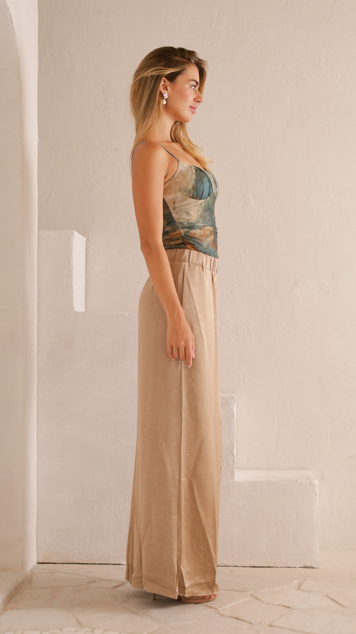 side view image 2 of Gianni Top