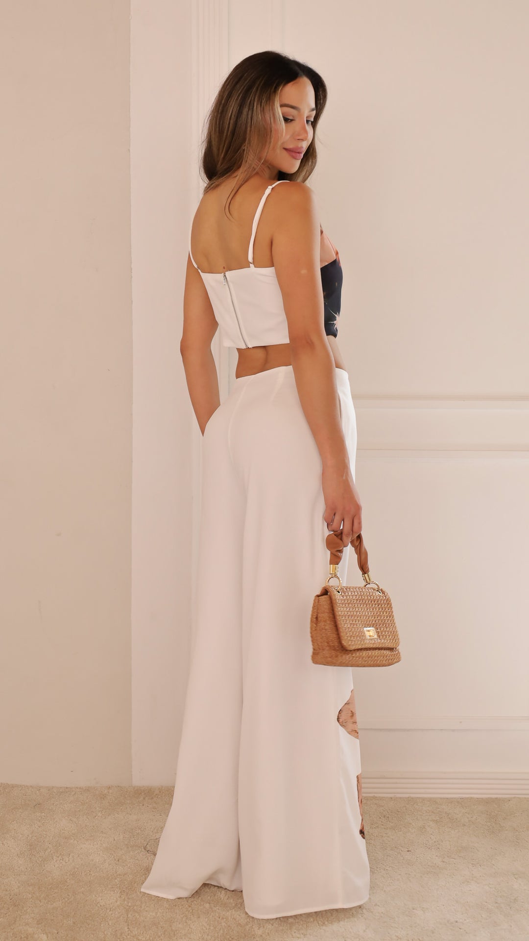 rear view image 2 of Amaya Set