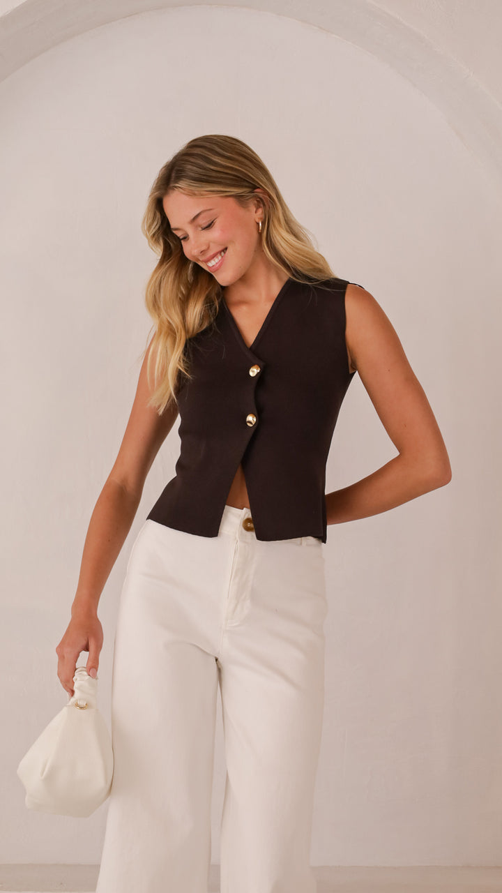 front view image 2 of Lentina Vest