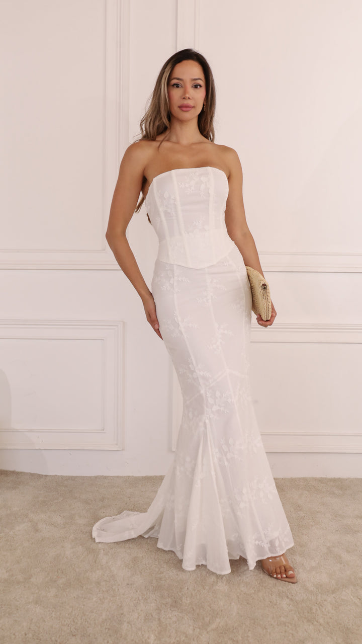 front view image 1 of Vreyen Maxi Dress