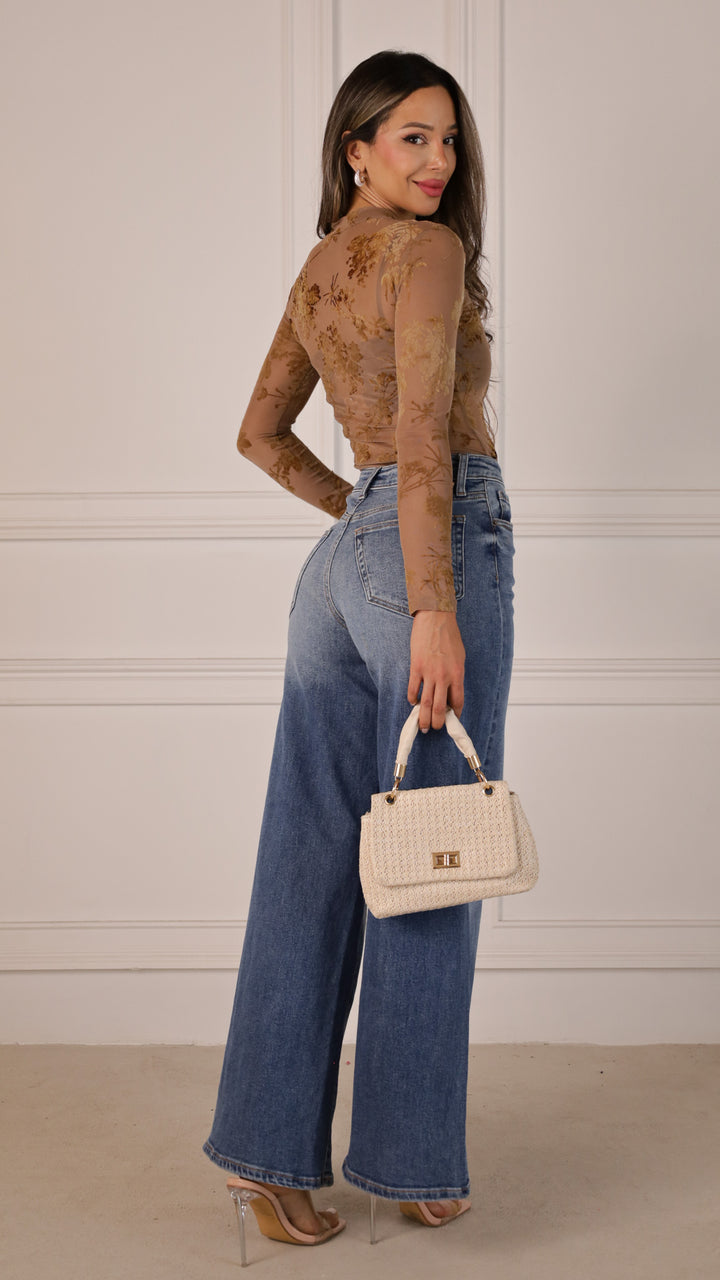 side view image 11 of Kairis Top