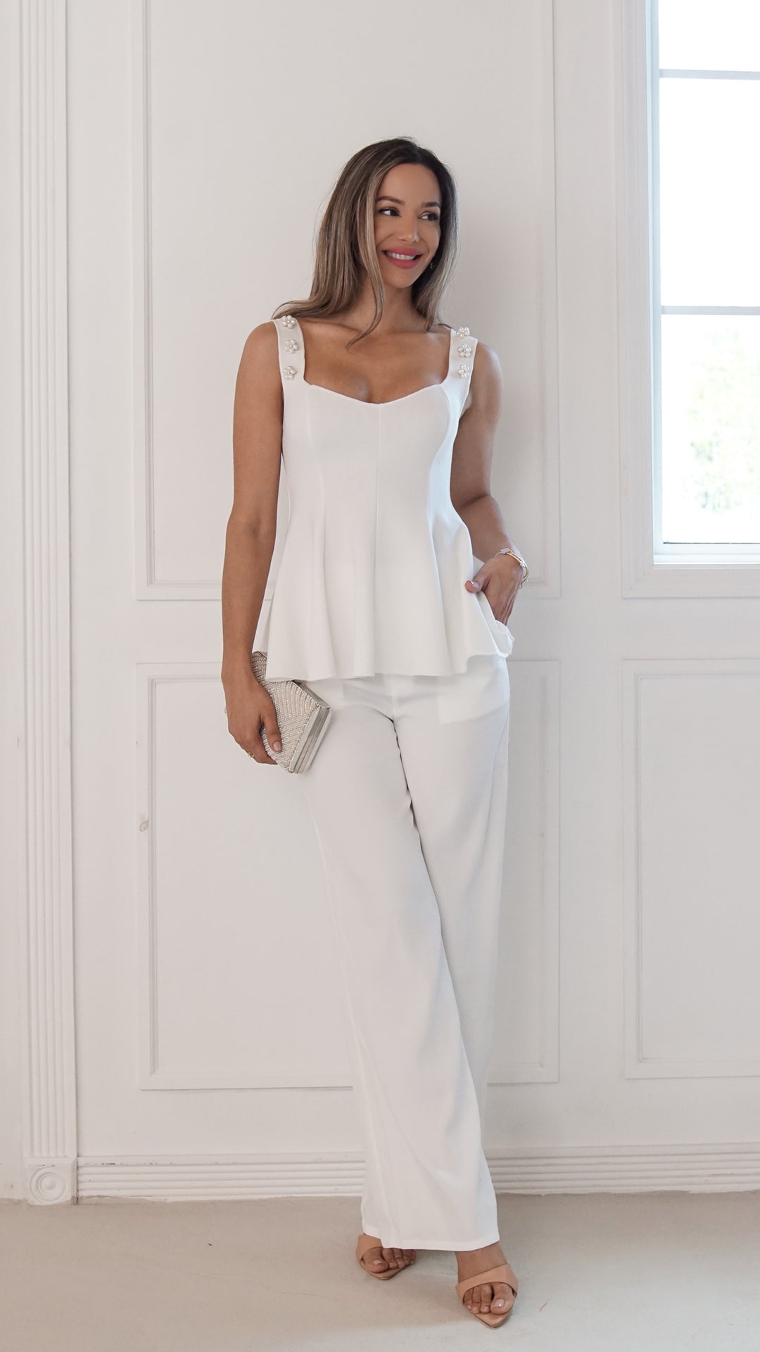 front view image 1 of Siren top